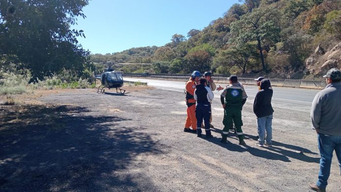 Hombre rescatado tras caer en barranco Hostotipaquillo