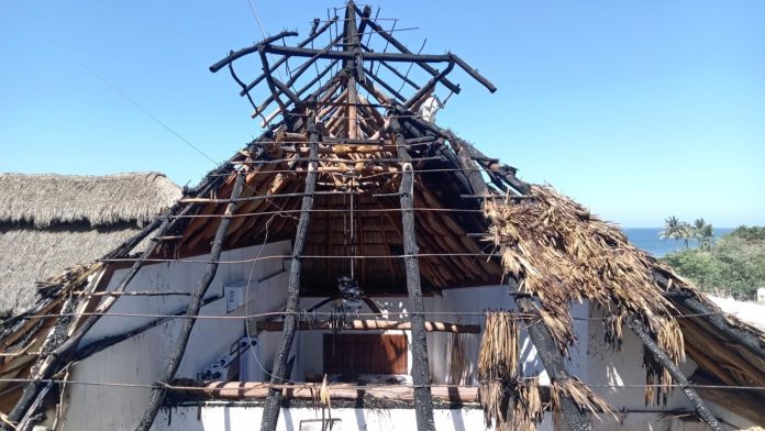 Se incendia cuarto hotel en Sayulita