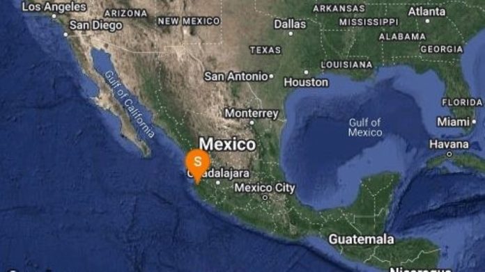 La noche del domingo se registró un sismo en Puerto Vallarta