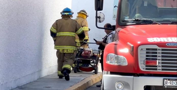 Incendio en Hospital, provoca evacuación