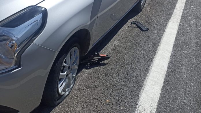 Peligroso bache en autopista 15D Aseguradoras atienden afectados