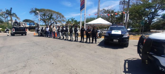Bahía de Banderas, Compostela y su seguridad en sus playas