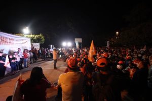 "El Mochilas" promete mejoras en Barrio Santa María