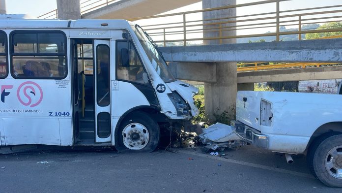 Carambola vial en Compostela se presentó este martes