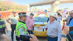 Ejidatarios bloquearon vía corta Vallarta en protesta por el impago de sus tierras. Exigen al gobierno federal el pago de una deuda de 2014
