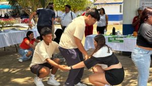 Autoridades locales impulsan acciones para mejorar la salud en jóvenes vallartenses, a través de ferias educativas y preventivas